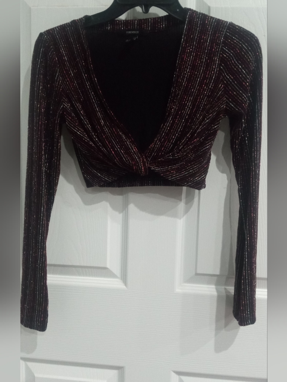 Forever 21 Black Metallic-Striped Twist Front Crop Top